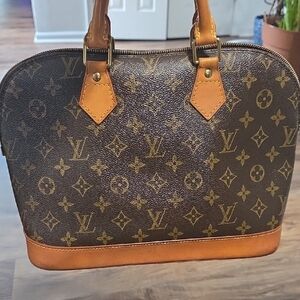 Louis Vuitton Monogram ALMA